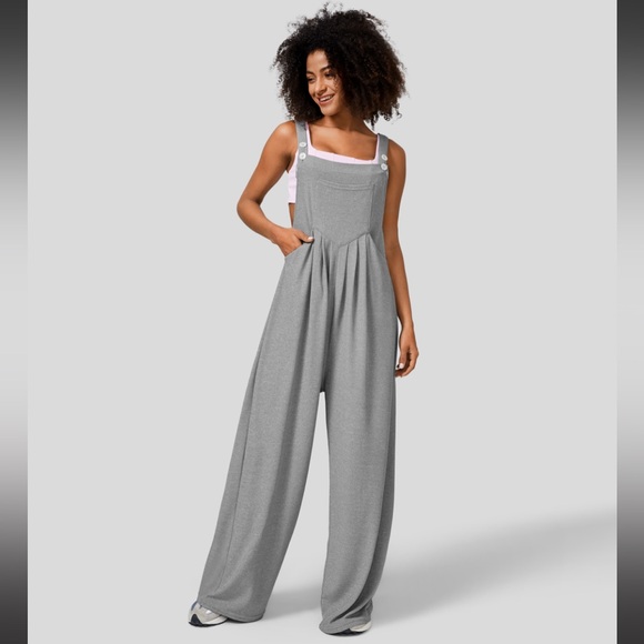 Halara Adjustable Strap Button Multiple Pockets Waffle Casual Overalls Small NEW - Picture 1 of 9